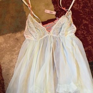 Victoria Secret Nighty size Large NWT